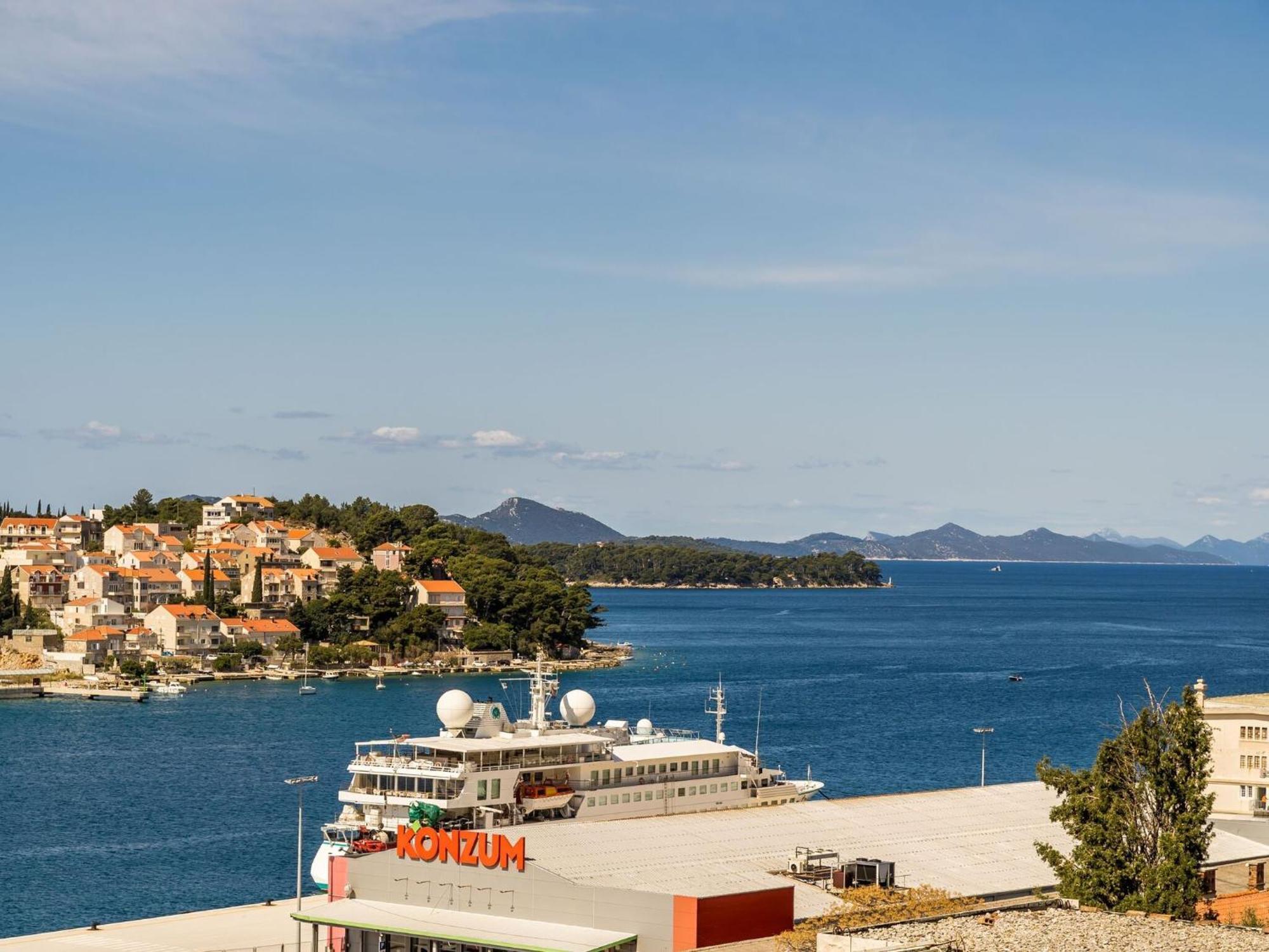 Apartment Cvjetkovi - Two Bedroom Apartment With Terrace And Sea View Dubrovnik Buitenkant foto